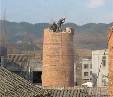 人工拆除砼煙囪
